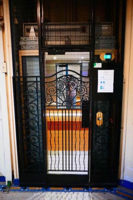 Charmant Studio Parisien Au Coeur Du 15E Arrondissement Eksteriør bilde